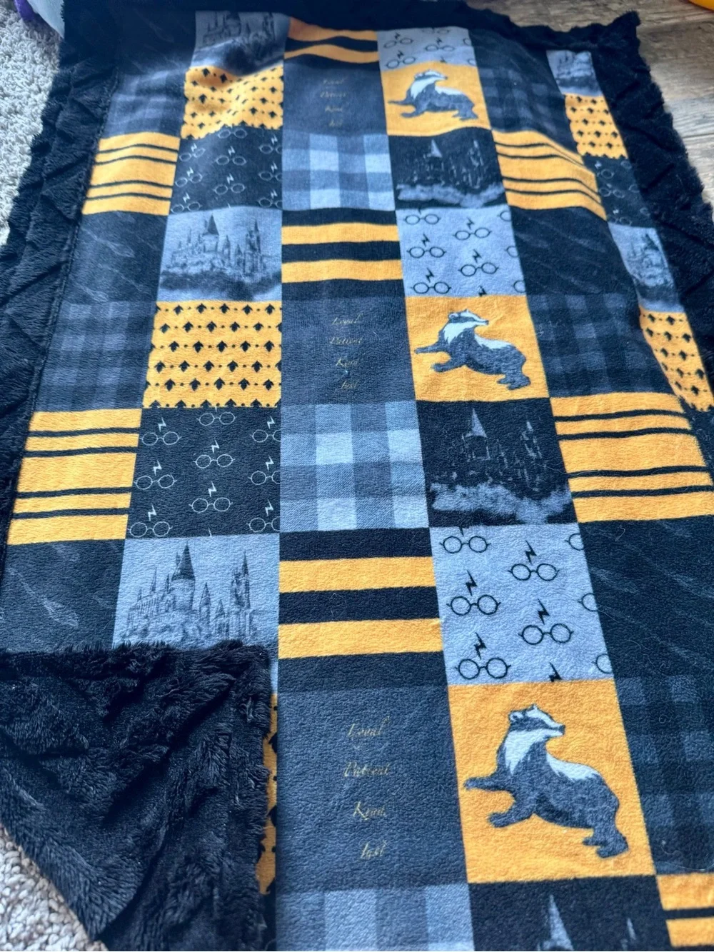 Minky Harry Potter Cozy Patchwork Plush Throw Blanket in Black and Gold